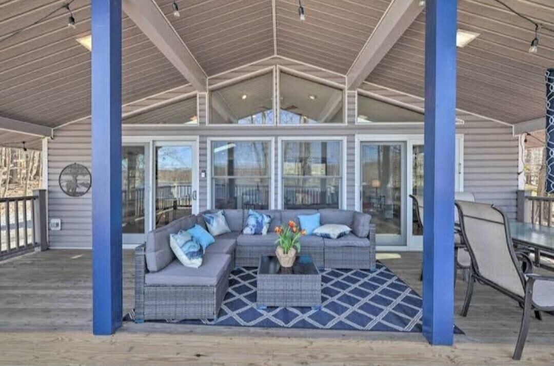Photo of Patio Balcony in Locust Lake Village