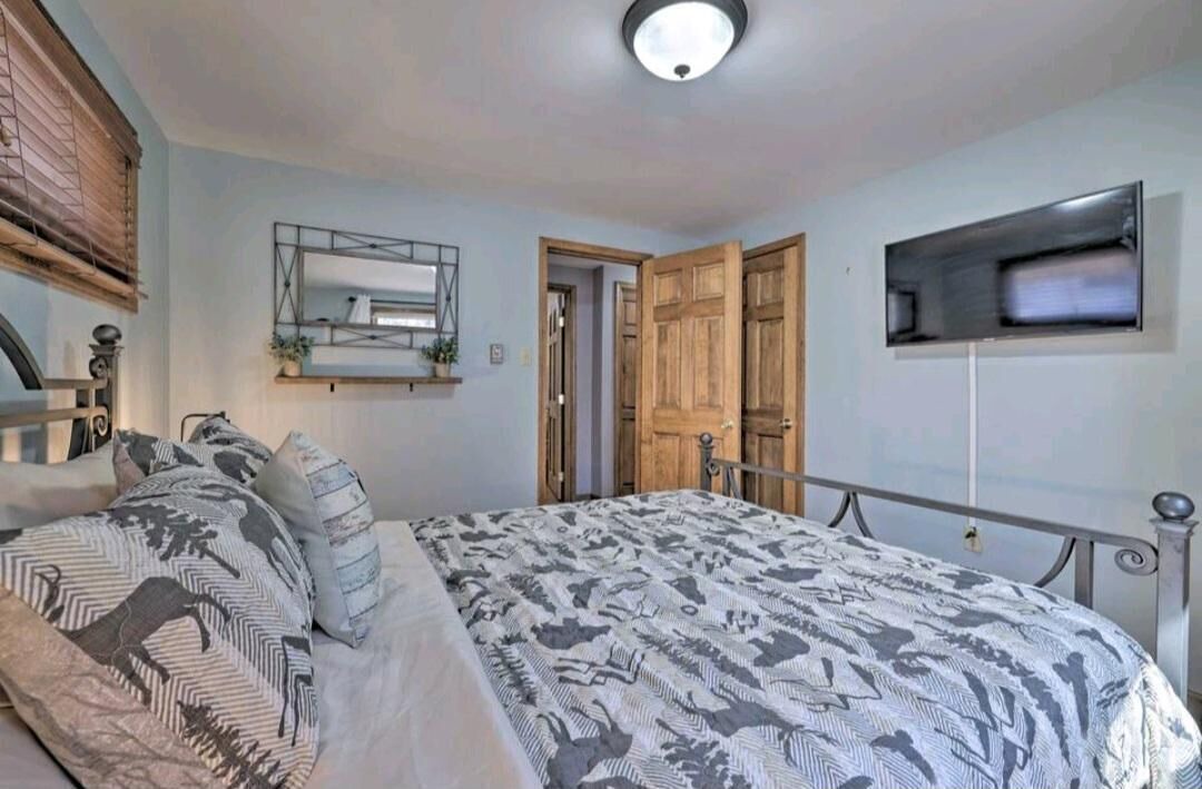 Photo of Bedroom in Locust Lake Village