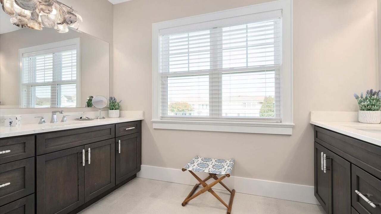 Photo of Bathroom in Heron Harbour Isle