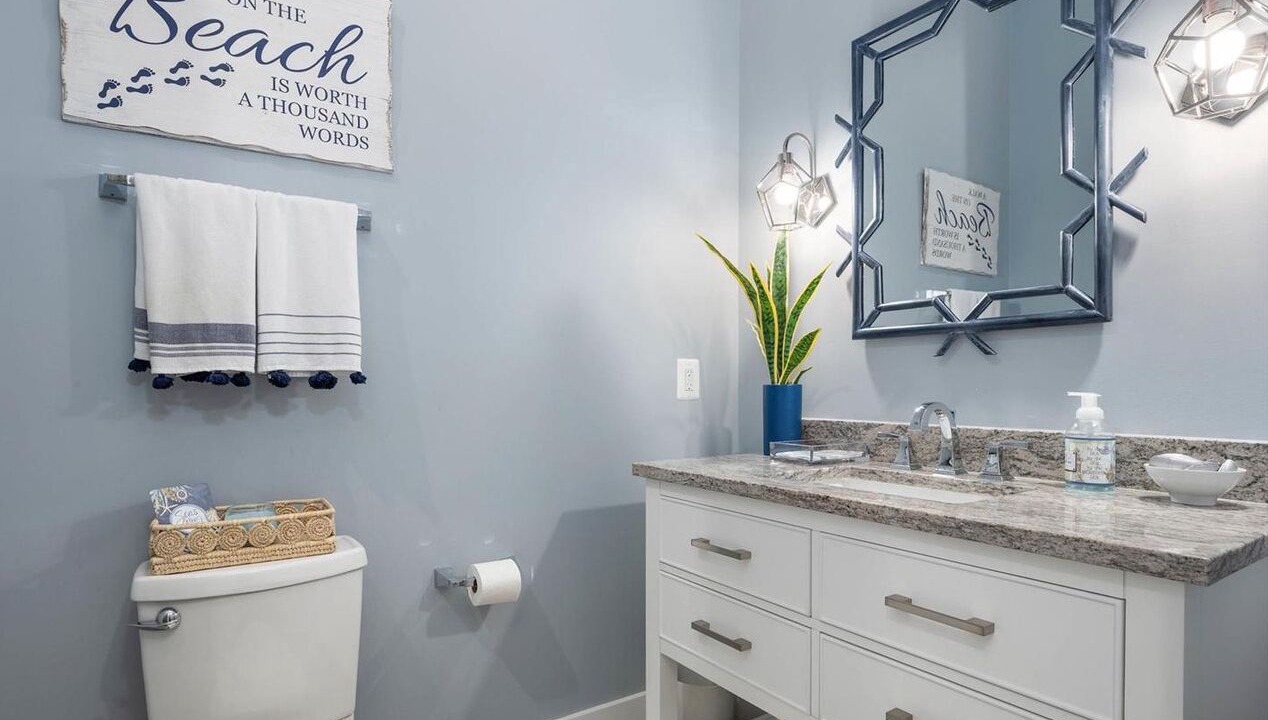 Photo of Bathroom in Heron Harbour Isle