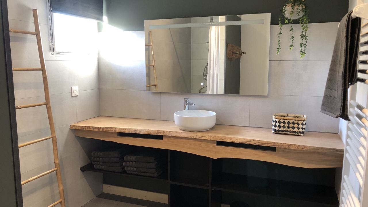 Photo of Bathroom in Ecques