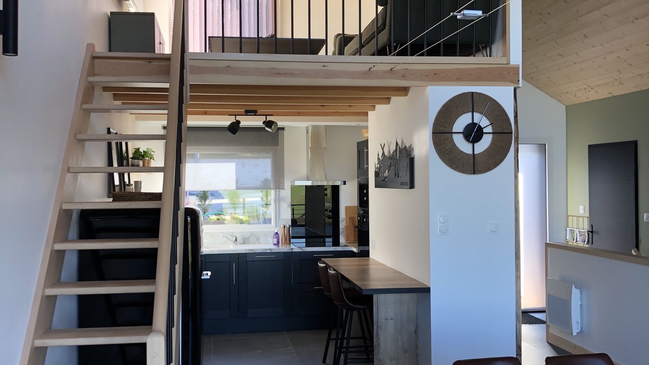 Photo of Others in Ecques