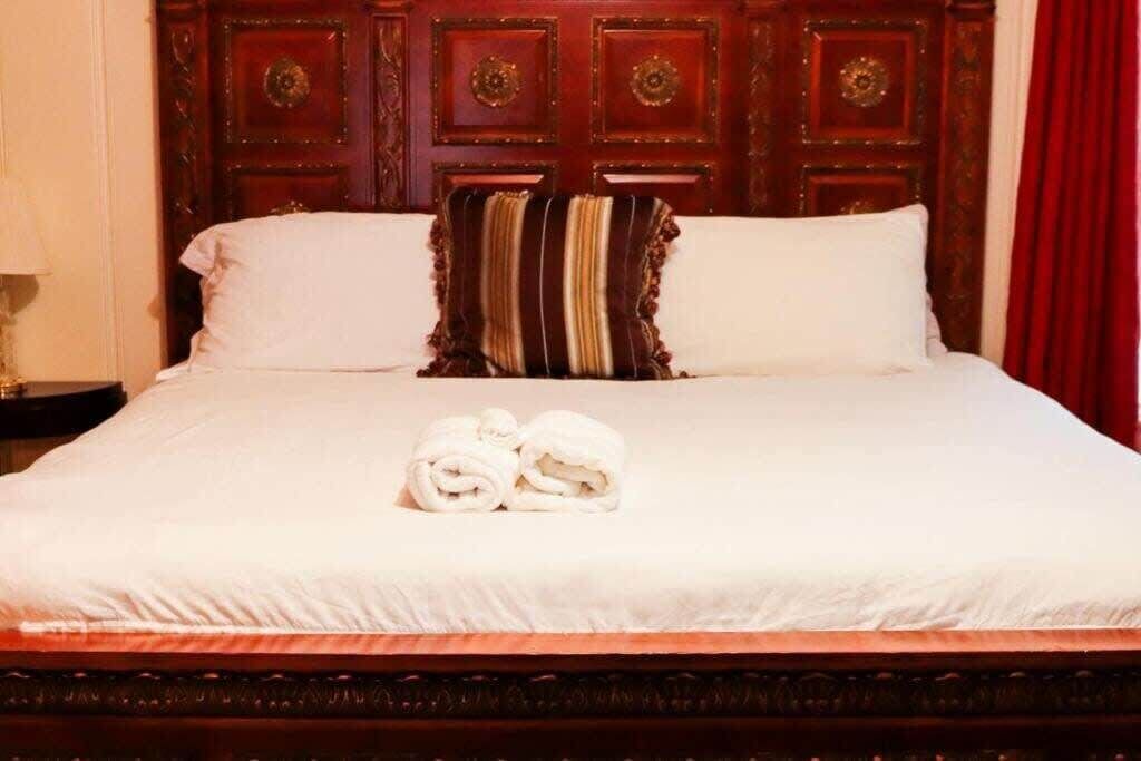 Photo of Bedroom in Downtown