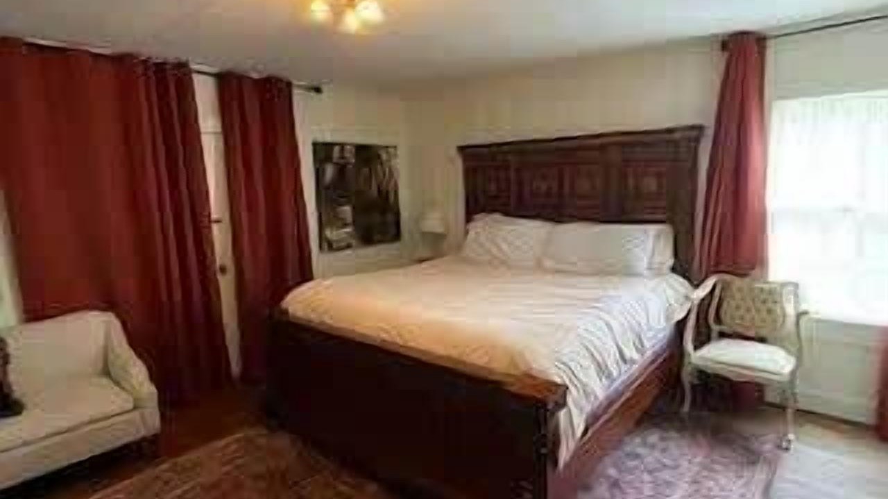 Photo of Bedroom in Downtown