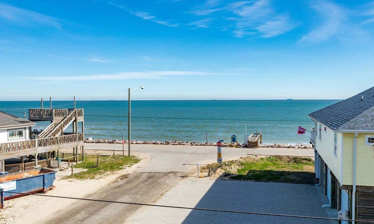 Photo of Others in Surfside Beach