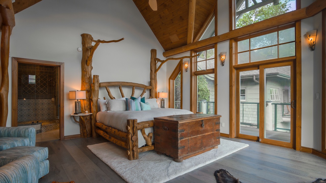 Photo of Bedroom in Lake Lure