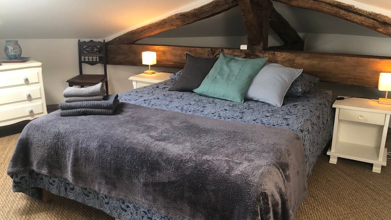 Photo of Bedroom in Miradoux