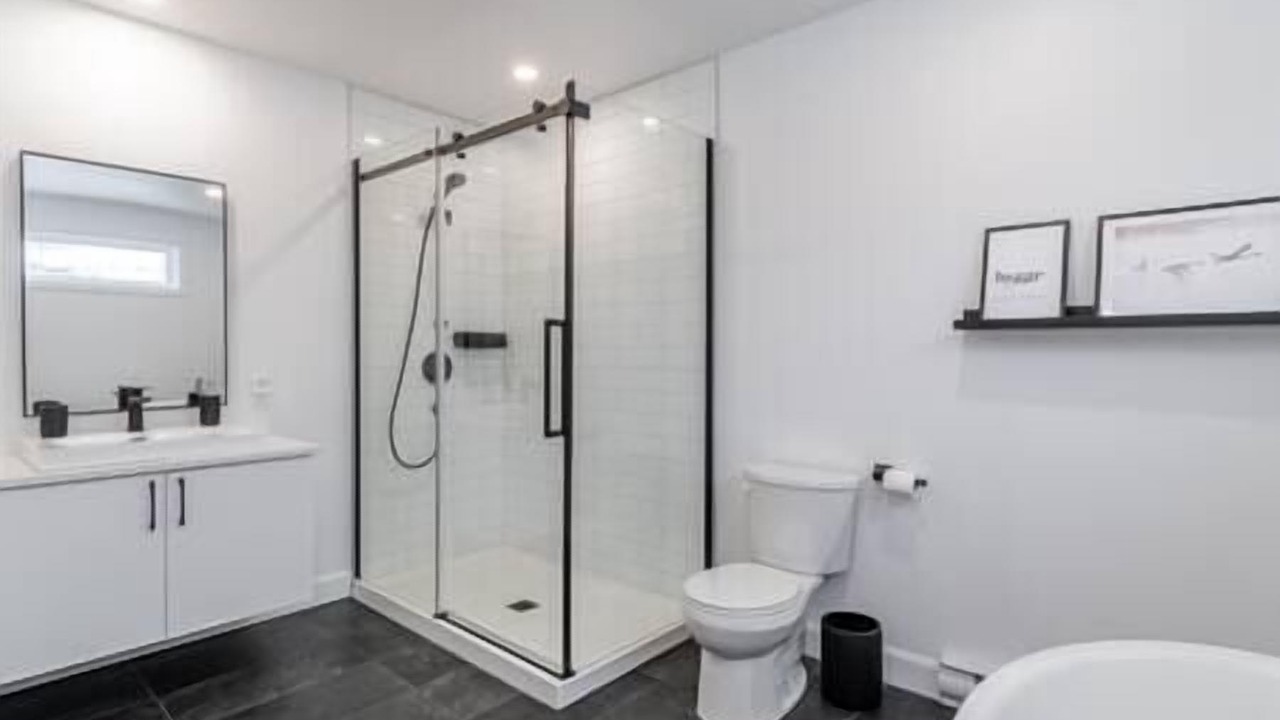 Photo of Bathroom in Shannon