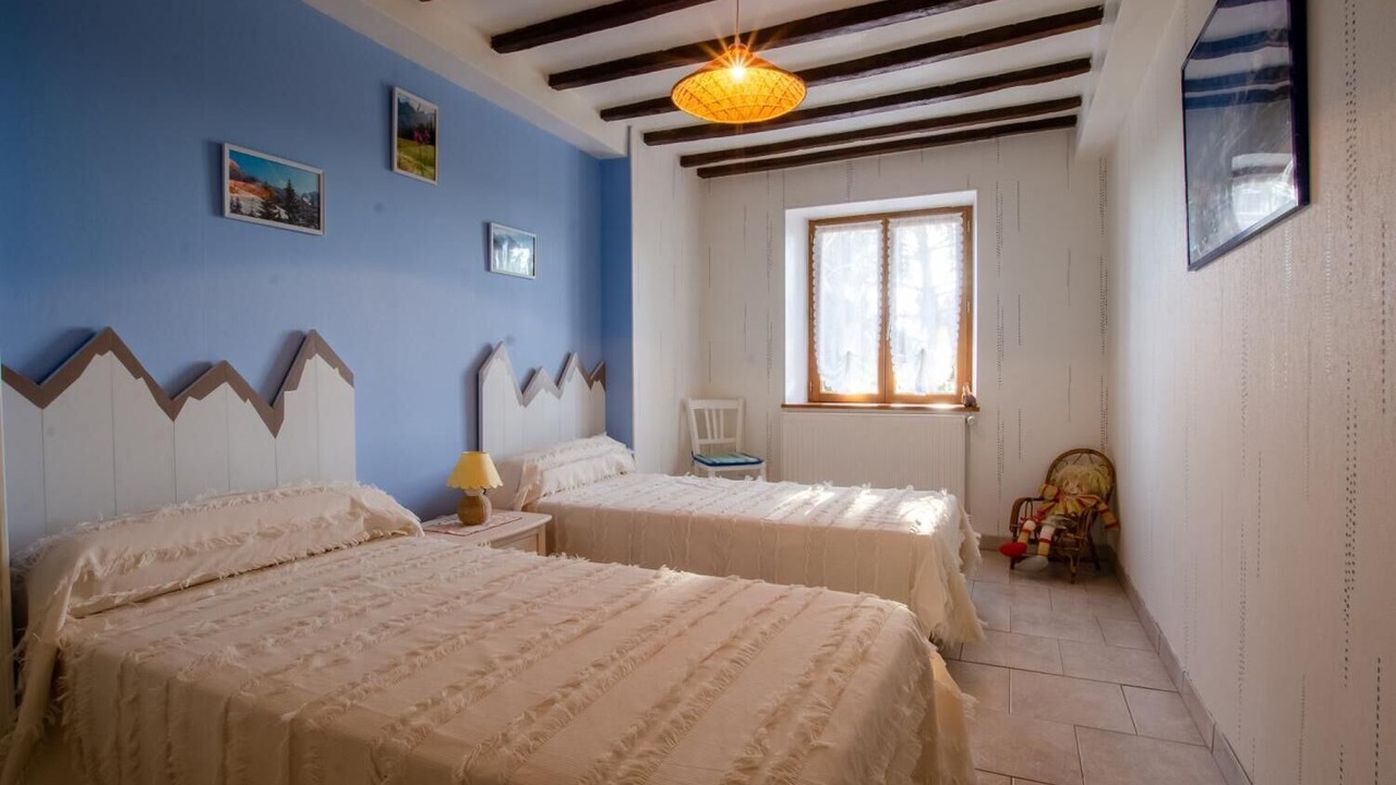 Photo of Bedroom in Racines