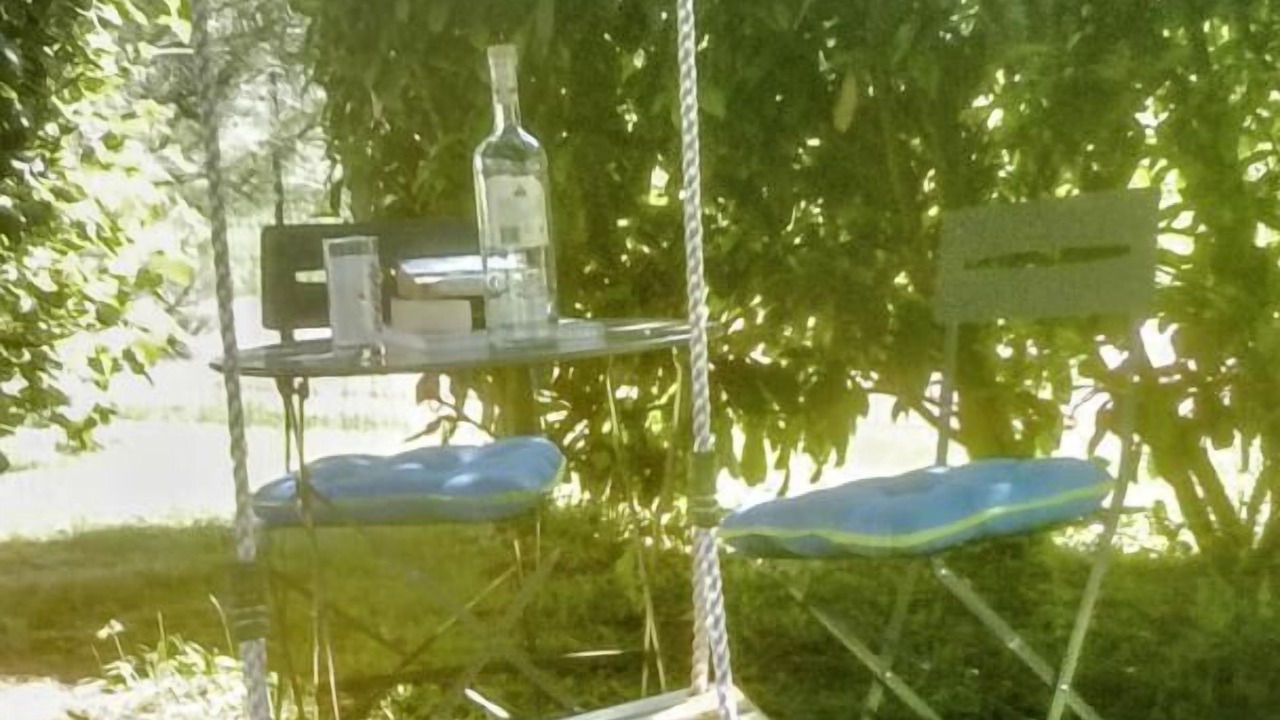 Photo of Outdoor in Racines