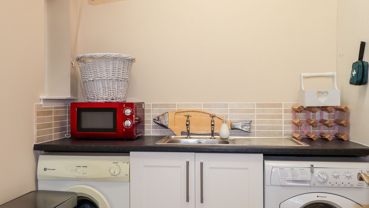 Photo of Others in Jamestown