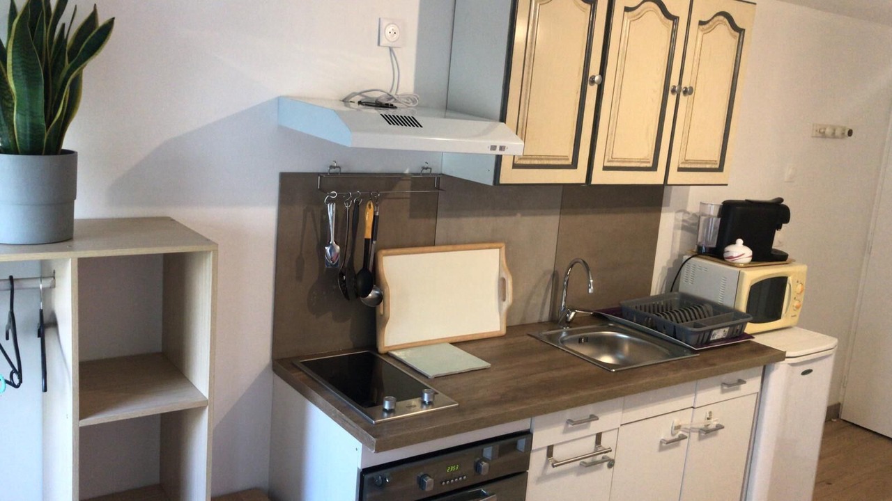 Photo of Kitchen in Lens