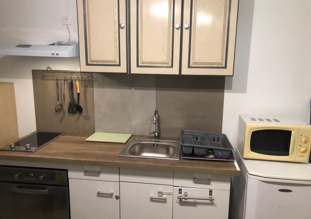Photo of Kitchen in Lens