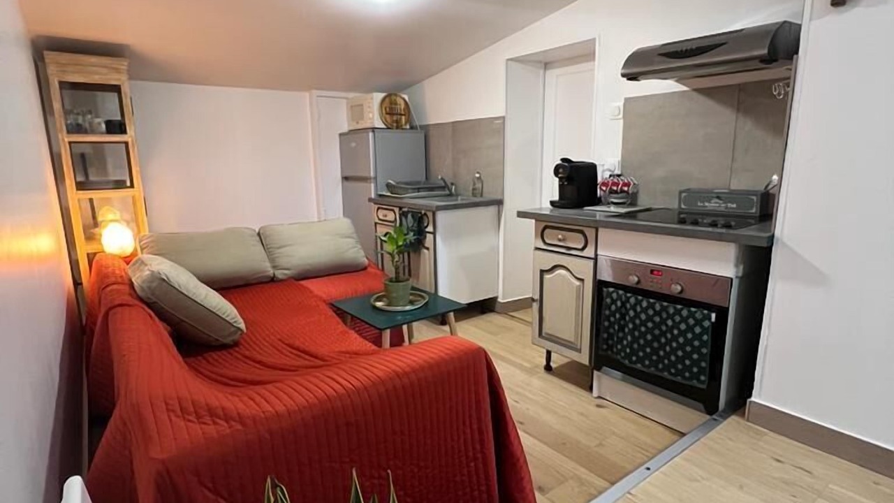 Photo of Livingroom in Lens