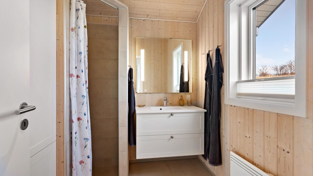 Photo of Bathroom in Haarby
