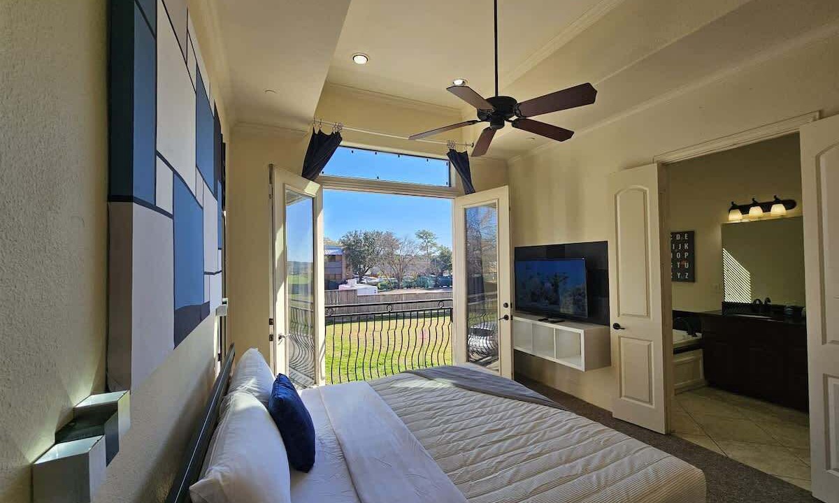 Photo of Bedroom in Woodlake - Briar Meadow