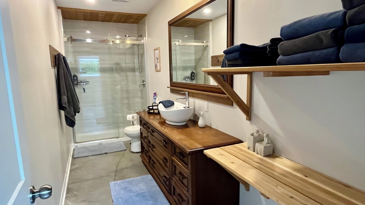 Photo of Bathroom in Bolton-Est