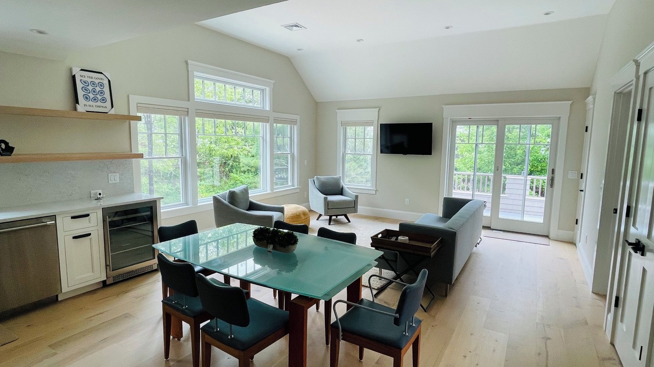 Photo of Livingroom in Mashpee