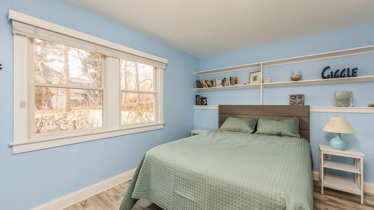 Photo of Bedroom in Mashpee