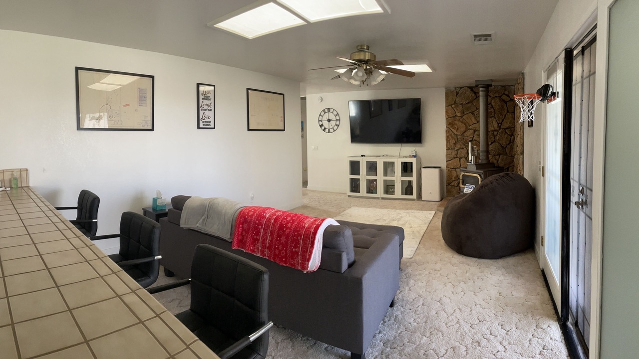 Photo of Bedroom in Hesperia