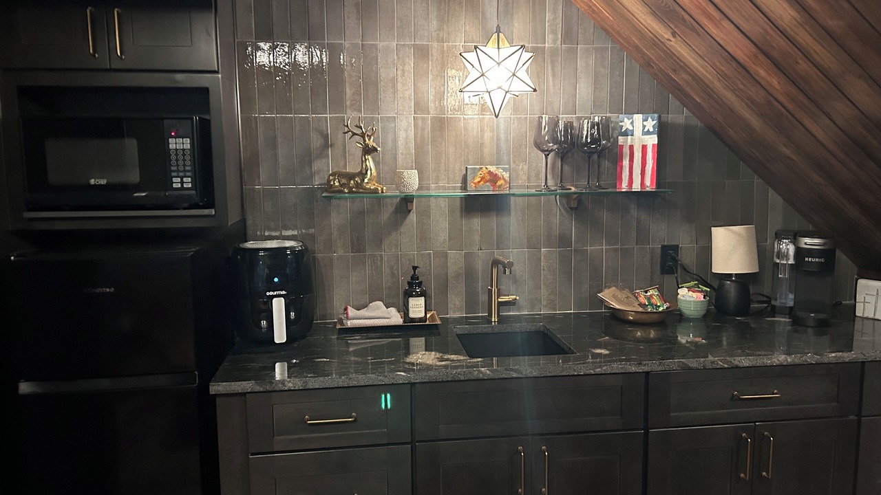 Photo of Kitchen in Crestline Heights