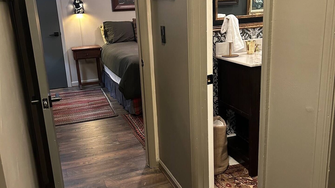 Photo of Bedroom in Crestline Heights