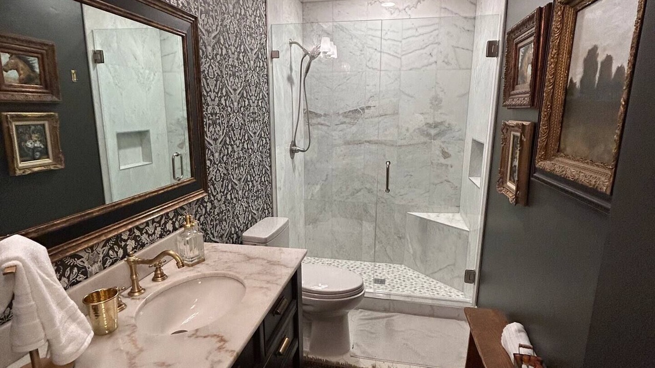 Photo of Bathroom in Crestline Heights