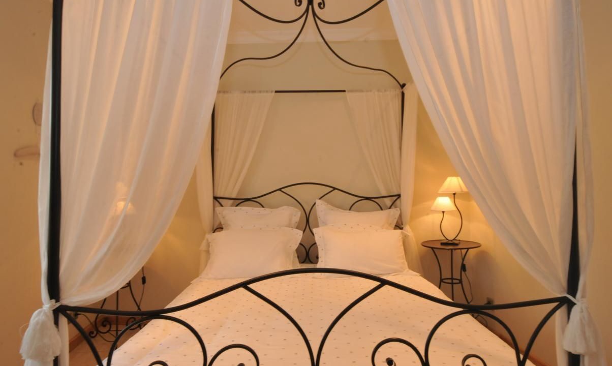 Photo of Bedroom in Boursault