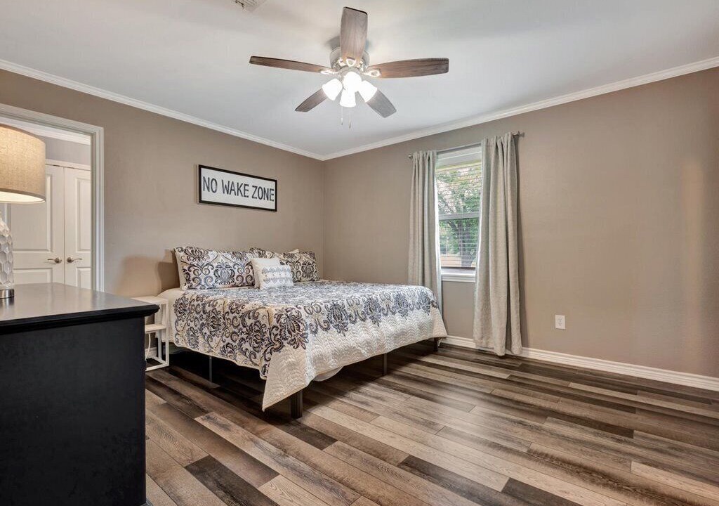 Photo of Bedroom in Etoile