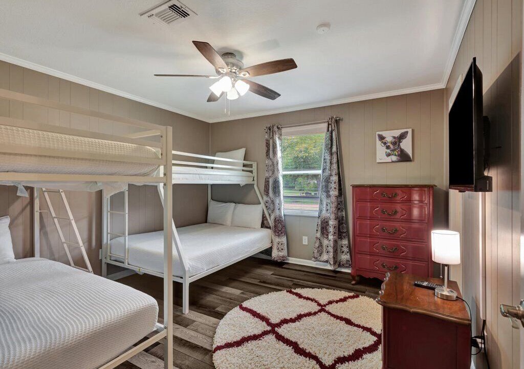 Photo of Bedroom in Etoile