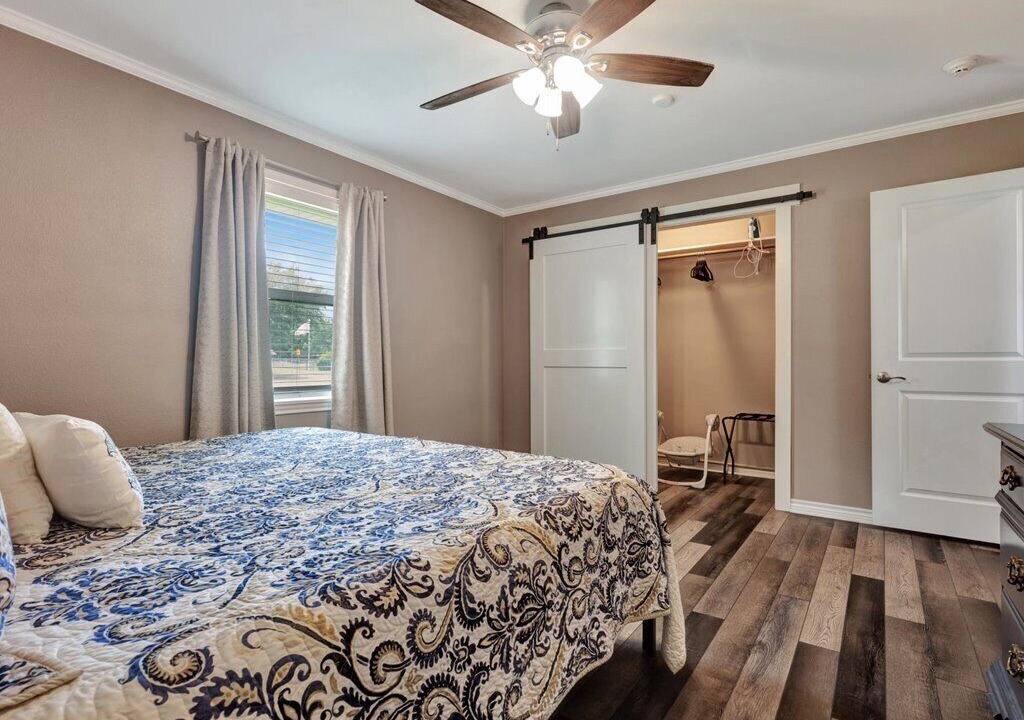 Photo of Bedroom in Etoile