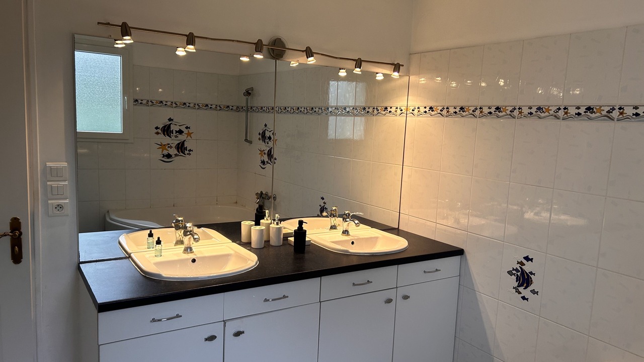 Photo of Bathroom in Jard-sur-Mer