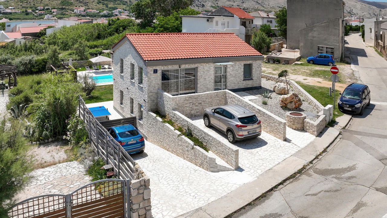 Photo of Others in Pag