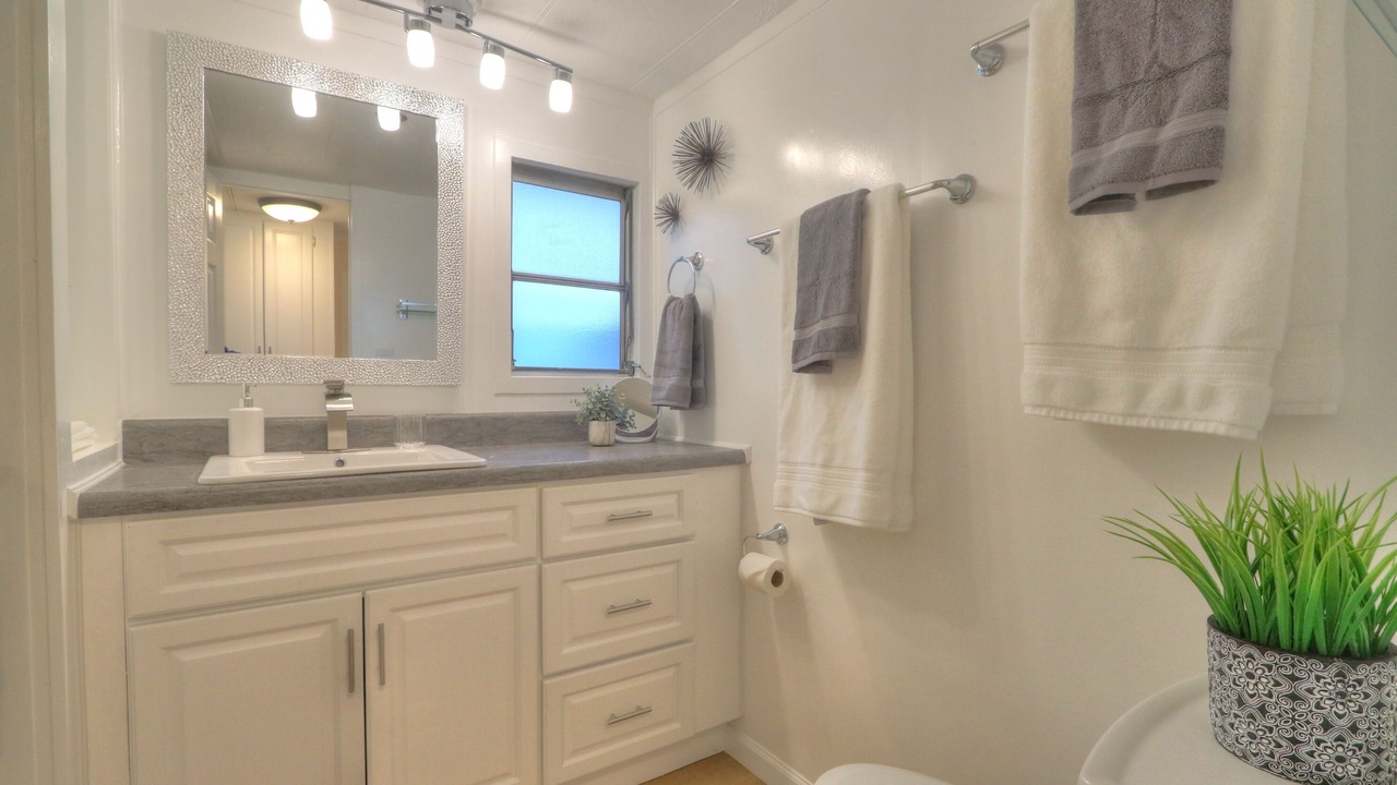 Photo of Bathroom in Lutz