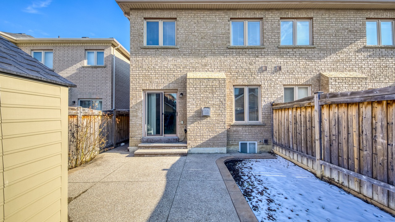 Photo of Outdoor in Brampton