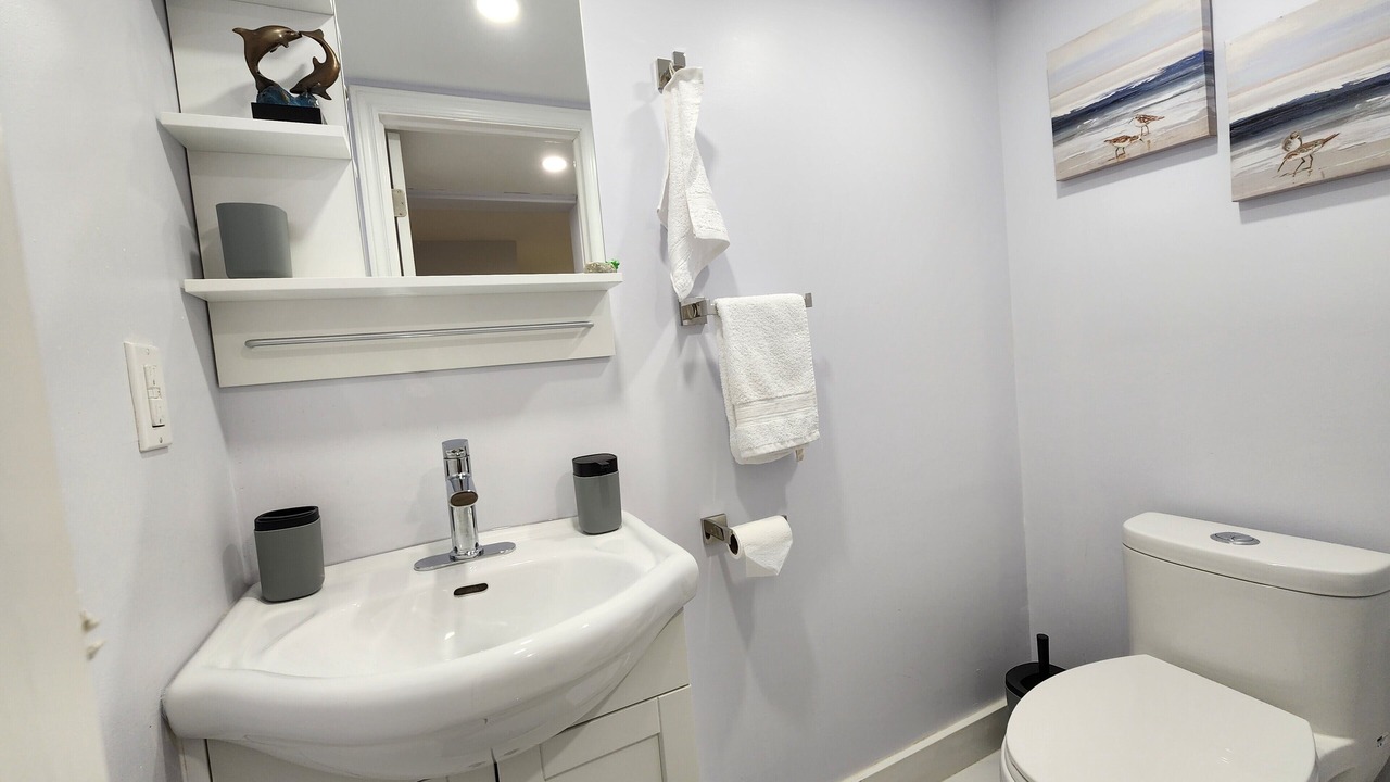 Photo of Bathroom in Newtonbrook
