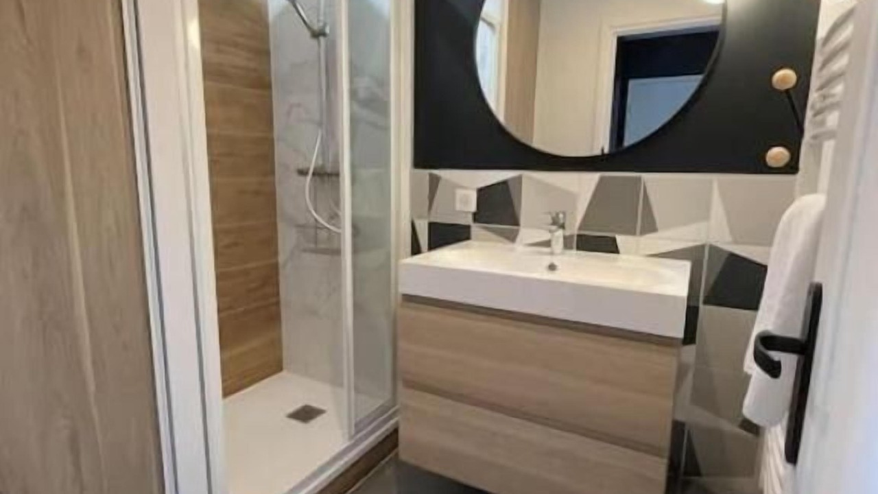 Photo of Bathroom in Le Marais