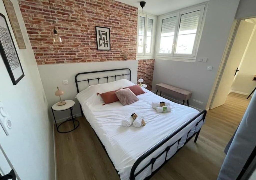 Photo of Bedroom in Le Marais