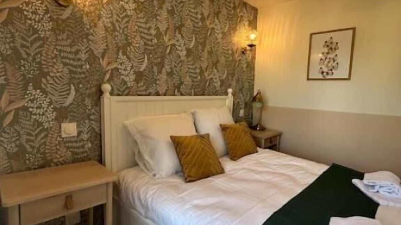 Photo of Bedroom in Douvres-la-Delivrande