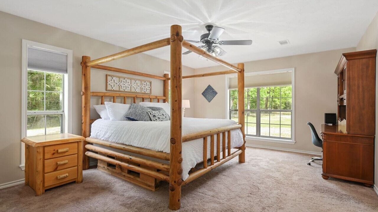Photo of Bedroom in College Station