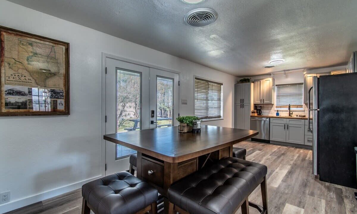 Photo of Bedroom in Bay Area