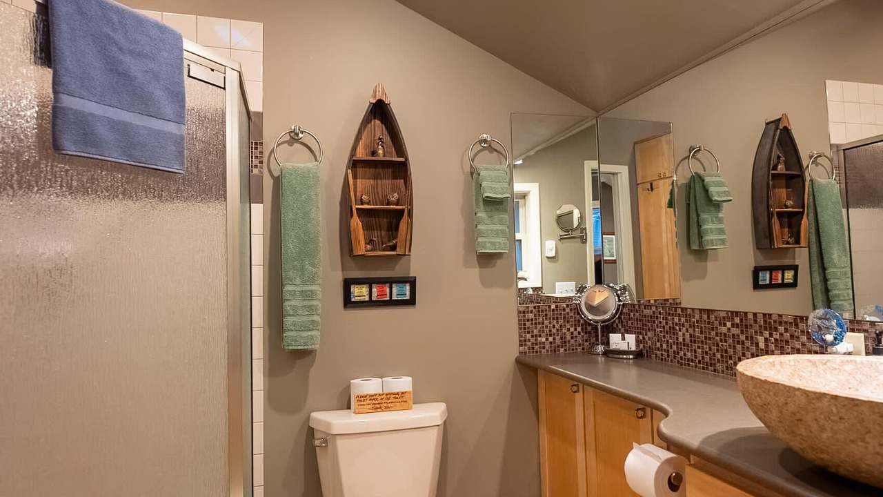 Photo of Bathroom in Eureka Springs