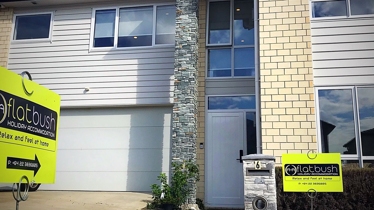 Photo of Others in Flat Bush