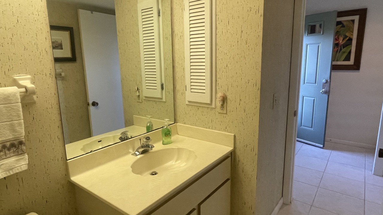 Photo of Bathroom in Bokeelia