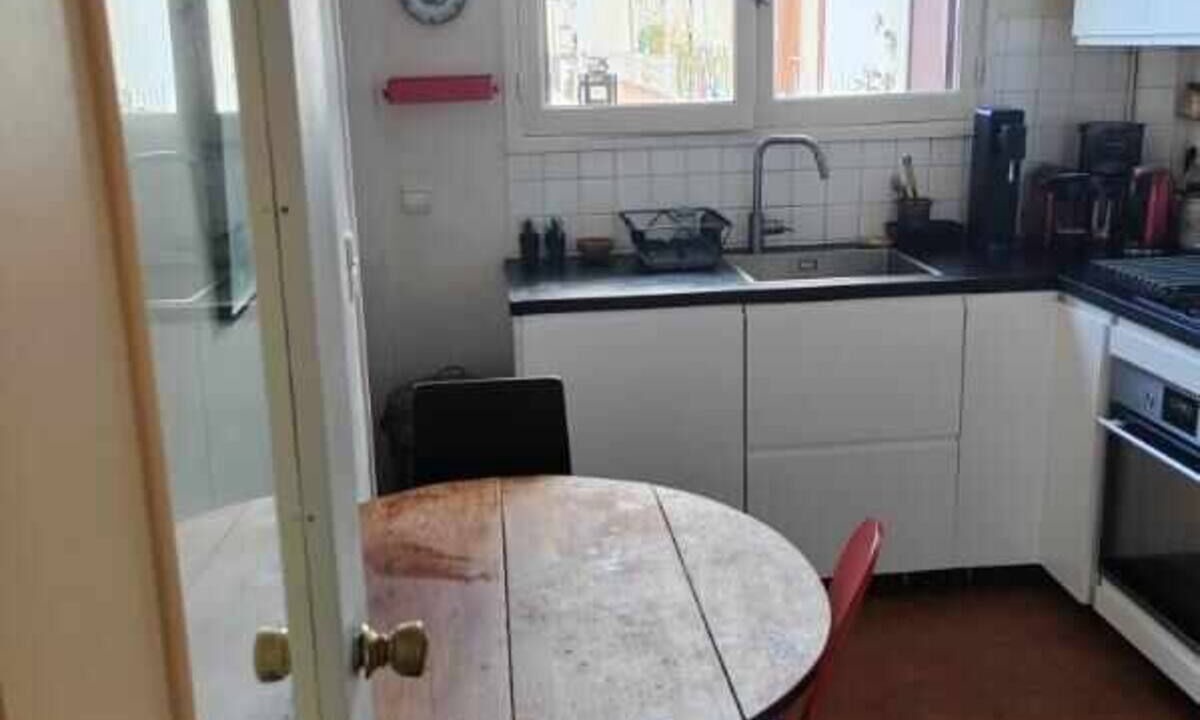 Photo of Kitchen in Republique–Point-du-Jour