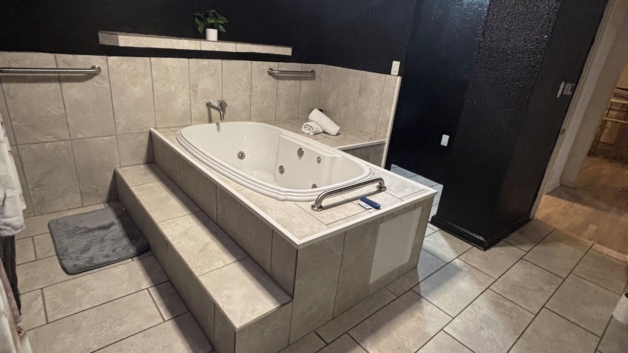 Photo of Bathroom in Homestead