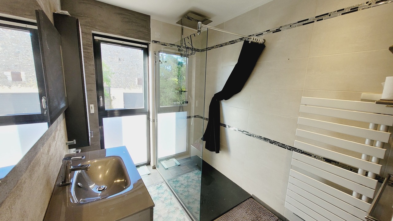 Photo of Bathroom in Laurens