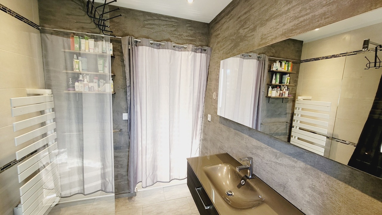 Photo of Bathroom in Laurens