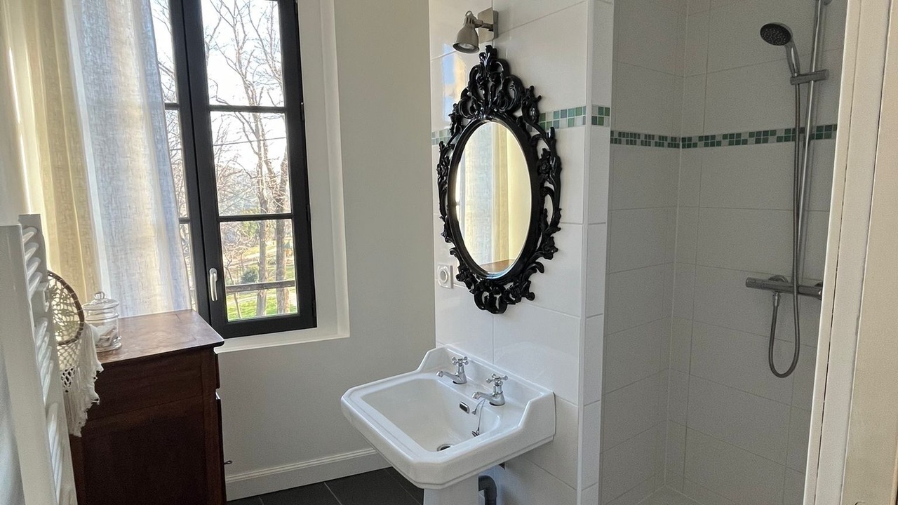 Photo of Bathroom in Uzes