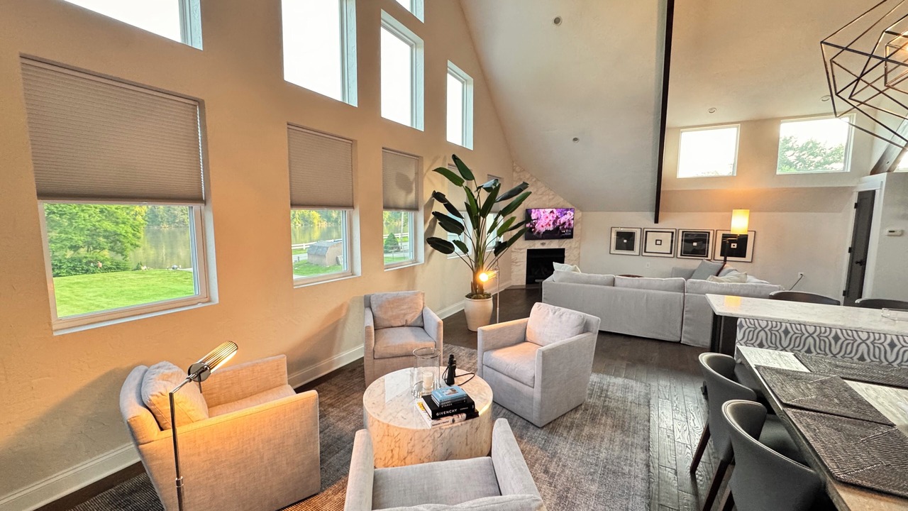 Photo of Others in Roscoe